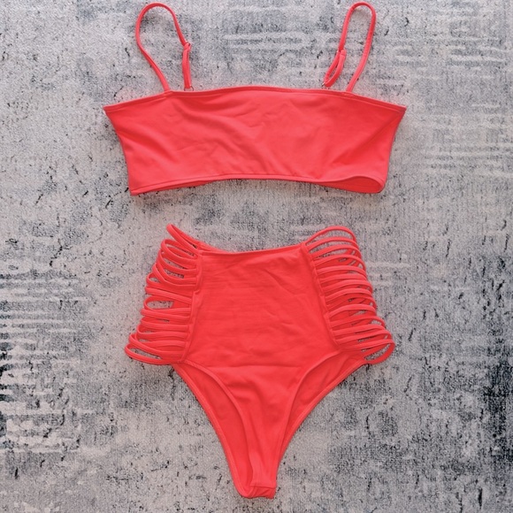 FashionNova 2 Piece Swimsuit - Picture 4 of 5